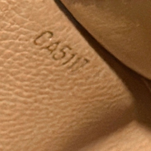 Authentic Louis Vuitton Double V Wallet - Picture 12 of 13